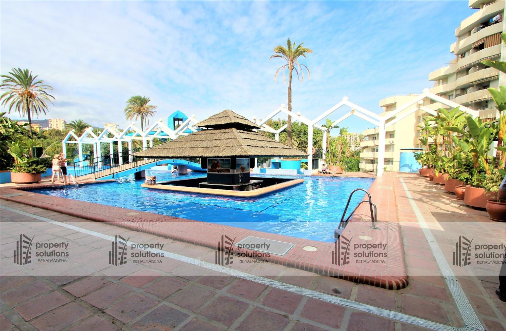 Benalbeach 1010 - Vista Al Mar - Piscina Todo El Ano - Primera Linea De Playa Benalmádena Exterior foto